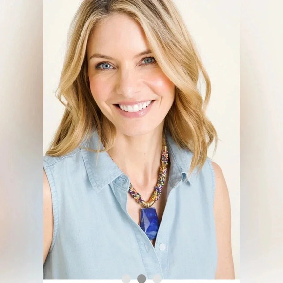 Chico's Reversible Multi-Color Color Kyia Pendant Necklace - Picture 3 of 13